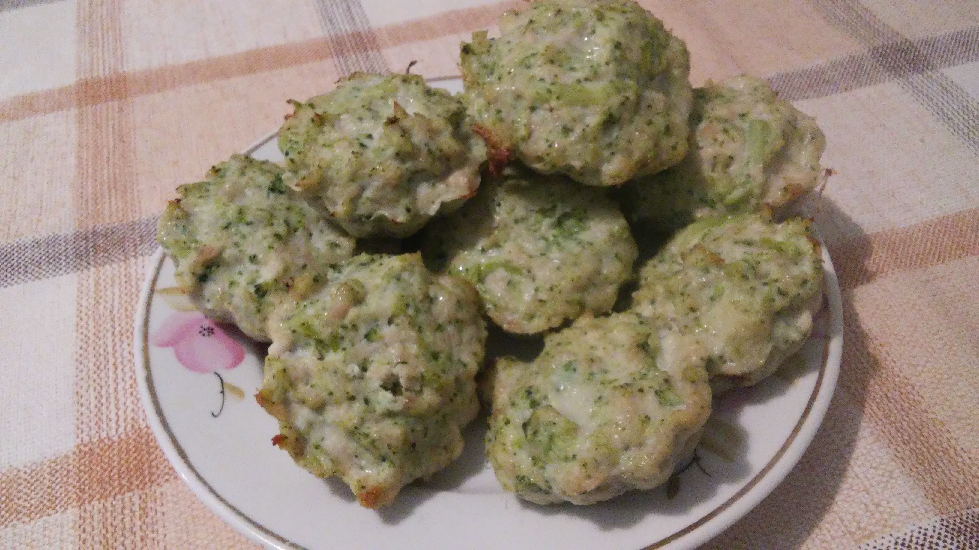 Капустные котлеты на пару