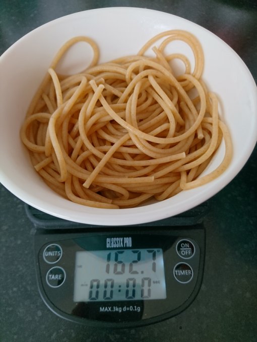 Лапша вес. 200 Грамм спагетти. 200 Г отварных макарон. 100г макарон. 100 Г отварных макарон.